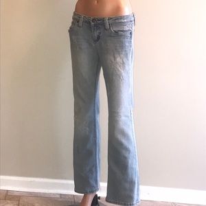 Distressed Size 7 light blue jeans